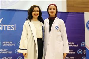 Diş Hekimliği Fakültesi Öğrencileri Beyaz Önlük Giydi