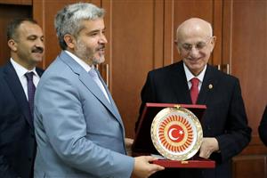 Biz Bu Şehre Aşığız ve Amacımız Hoş Bir Seda Bırakmak 