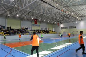 ASÜ Spor Şenlikleri yoğun katılımla başladı