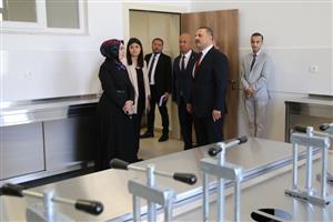 Diş Hekimliği Fakültesinde İşler Yüzde 80 Oranında Tamamlandı