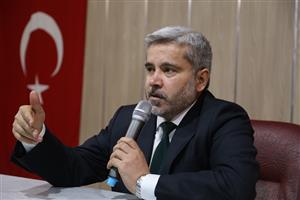 Şahin, Ortaokul Öğrencilerine Kitap Okumanın Önemini Anlattı  