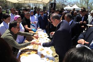 Aksaray Üniversitesi Bahar Şenlikleri coşkuyla başladı