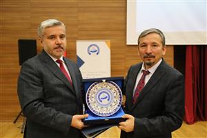 ASÜ’de İki Önemli Konferans Düzenlendi 