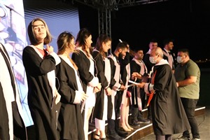 Mühendislik, İslami İlimler, Mimarlık 2021 Mezuniyet Törenleri