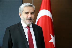 Biz, Gençlerimize Güveniyoruz ve Her Daim Yanlarındayız
