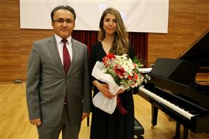 Resim ve Müzik Bölümleri Topluma Açılan Penceremizdir