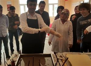 Ebru Sanatı Kültürün Önemli Bir Parçasıdır 