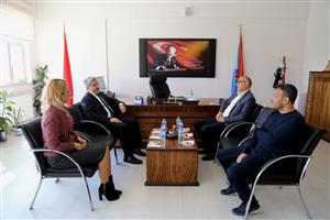 Şahin, Ortaokul Öğrencilerine Kitap Okumanın Önemini Anlattı  
