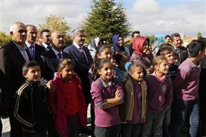 ASÜ Üçüncü Kütüphaneyi Alayhan Köyüne Kurdu 