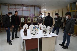 Sağlıkçılar Tezhip, Hat ve Ebru Sergisi Açtı