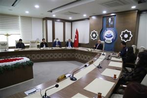 ASÜ Yönetimi, Öğrencilerle İkindi Çayında Bir Araya Geldi 