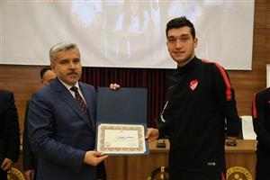 Ses Ver Engelleri Birlikte Aşalım 