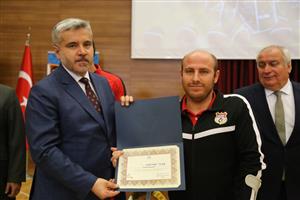 Ses Ver Engelleri Birlikte Aşalım 
