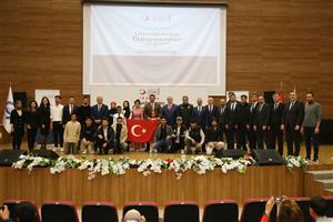 ASÜ’deki Yabancı Öğrenci Oranı Ülke Ortalamasının Üzerinde 