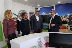 Şahin, Ortaokul Öğrencilerine Kitap Okumanın Önemini Anlattı  