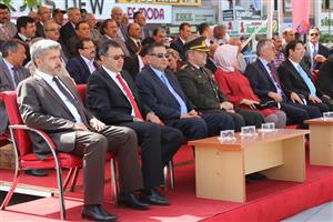 19 Mayıs Kutlamaları Kent Meydanı’nda Yapıldı