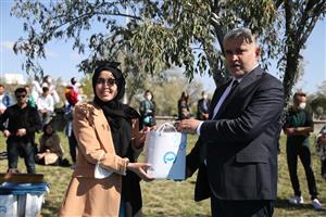 Üç Gün Sürecek ASÜ İğde Hasat Şenliği Başladı