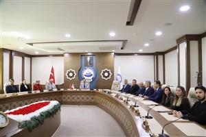 ASÜ’de en başarılı lisansüstü tez ödülleri sahiplerini buldu