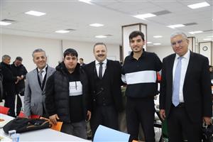 Rektör Arıbaş, Öğrencilerle  İftar Yemeğinde Buluştu