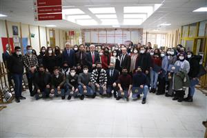 Sağlıkçılar Tezhip, Hat ve Ebru Sergisi Açtı