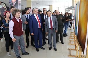 Resim ve Müzik Bölümleri Topluma Açılan Penceremizdir