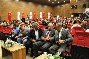 Kampüs Öğrencilerle Güzel, Hoş Geldiniz!