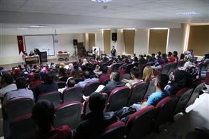 Eşitler Arasında Birinci Sırada TBMM Gelir 