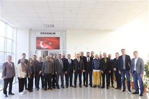 Bilimde ve Teknolojide Güçlü Olmalıyız