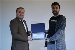 ASÜ İyi Bir Altyapıya ve Değerli Bir Kadroya Sahip 