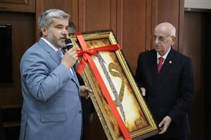 Biz Bu Şehre Aşığız ve Amacımız Hoş Bir Seda Bırakmak 