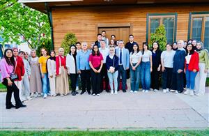 ASÜ Eğitim Fakültesi’nden 15 köy okuluna 43 bin kitap
